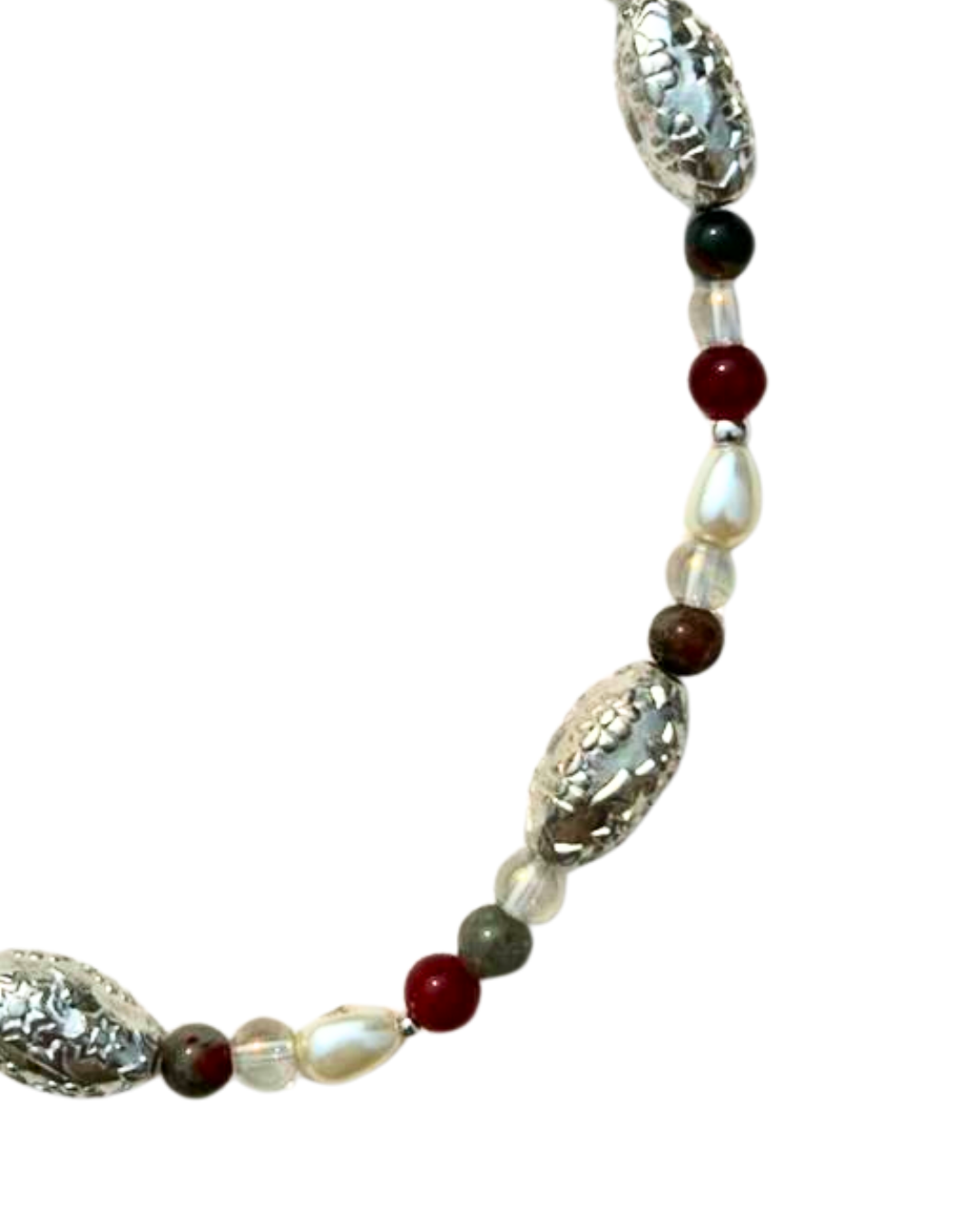 Onna statement necklace